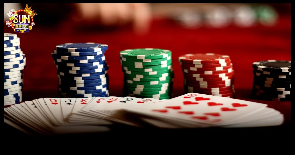 Kinh Nghiệm Chơi Bài Xì Tố Sun52 Đánh Bại Mọi Đối Thủ Mạnh 4 Khi nào nên bluff (cược láo) để khiến đối thủ bỏ bài?